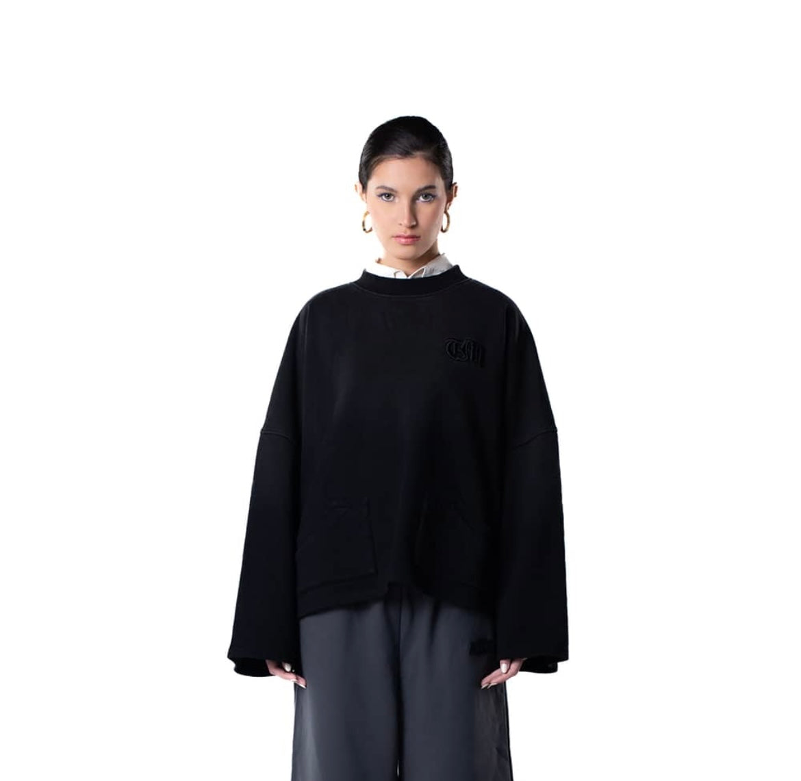 CROPPED BLACK WASHED SWEATER